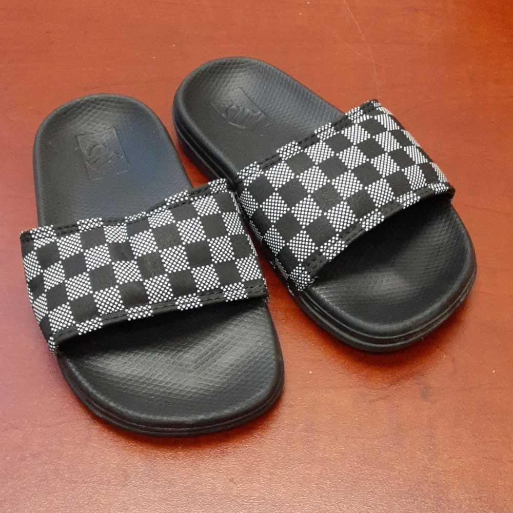 LAST CALL!! Vans Rage Youth Slide Sandals Sz 11 - Picture 2 of 6